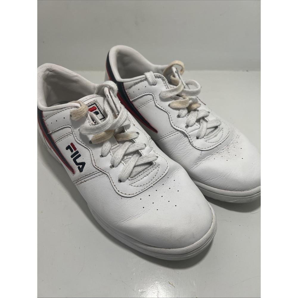 woman's fila shoes size 7 1/2